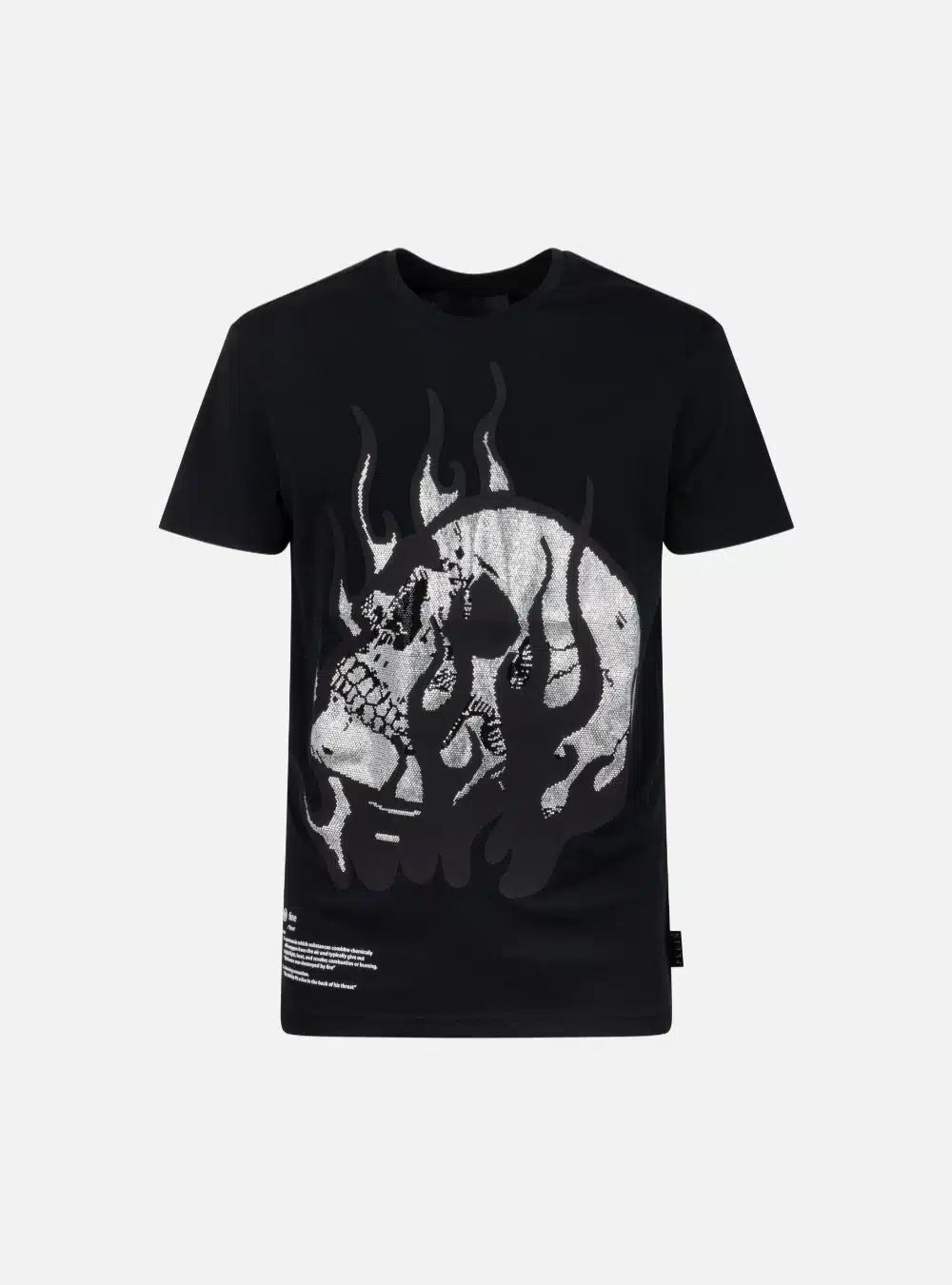 T-shirt con teschio in fiamme