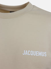 T-shirt logo