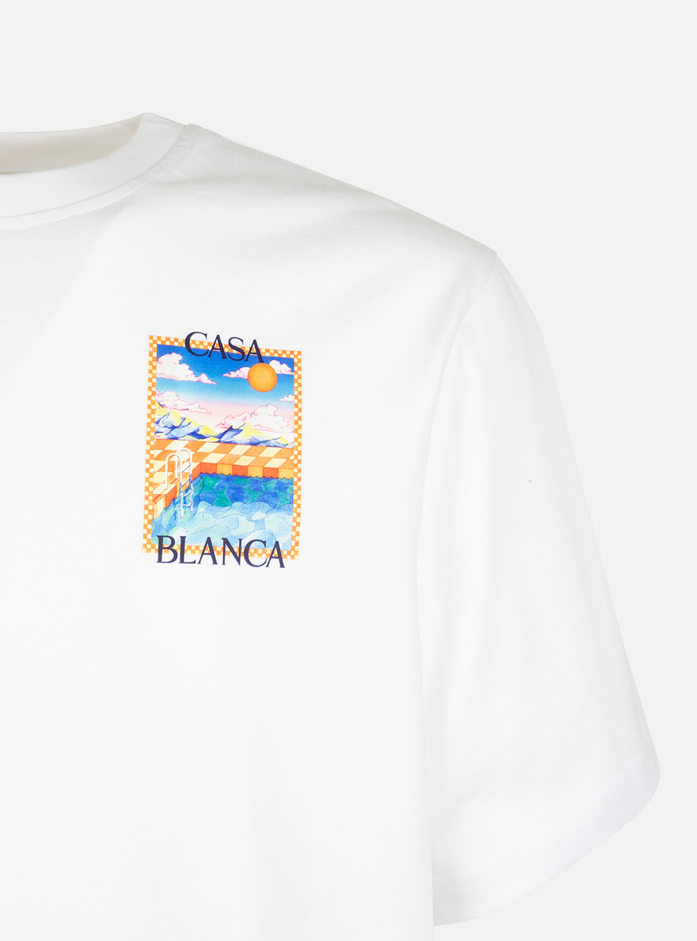 T-shirt beach club