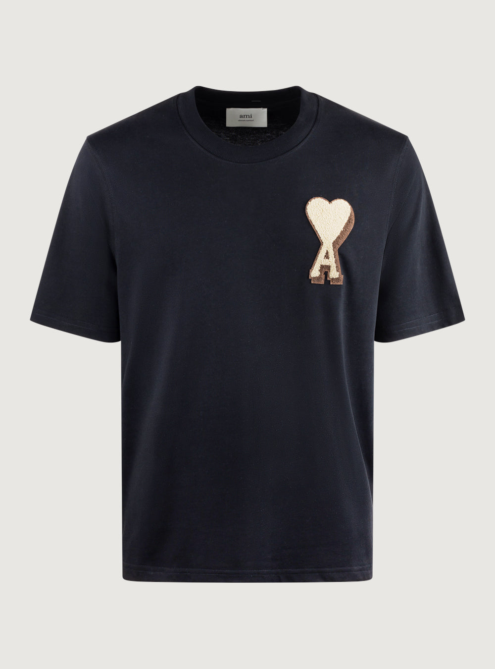 T-shirt logo 