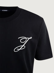 T-shirt logo 