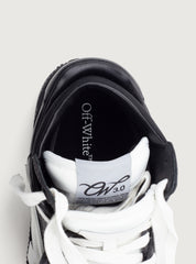 Sneaker Floating Arrow