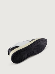 Medalist Low Sneaker