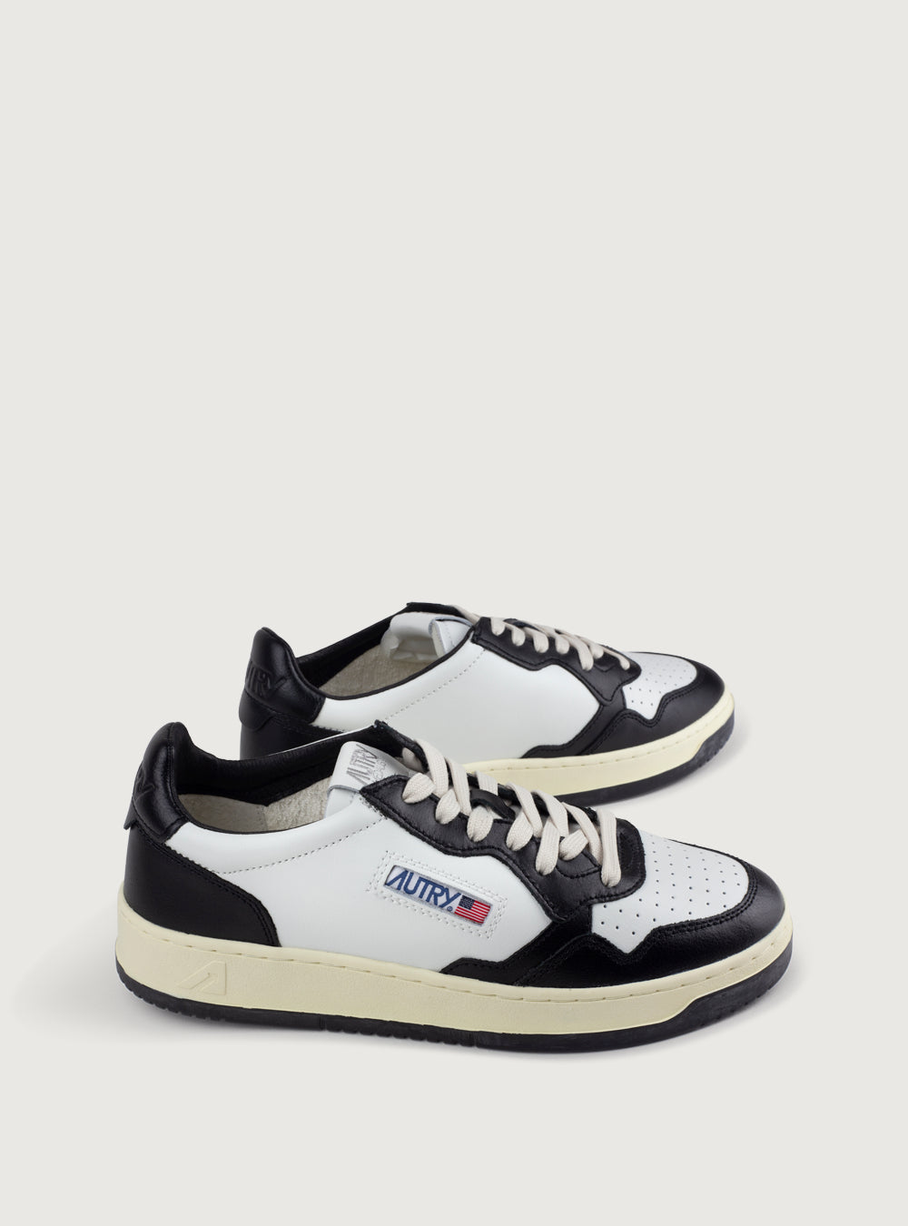 Medalist Low Sneaker