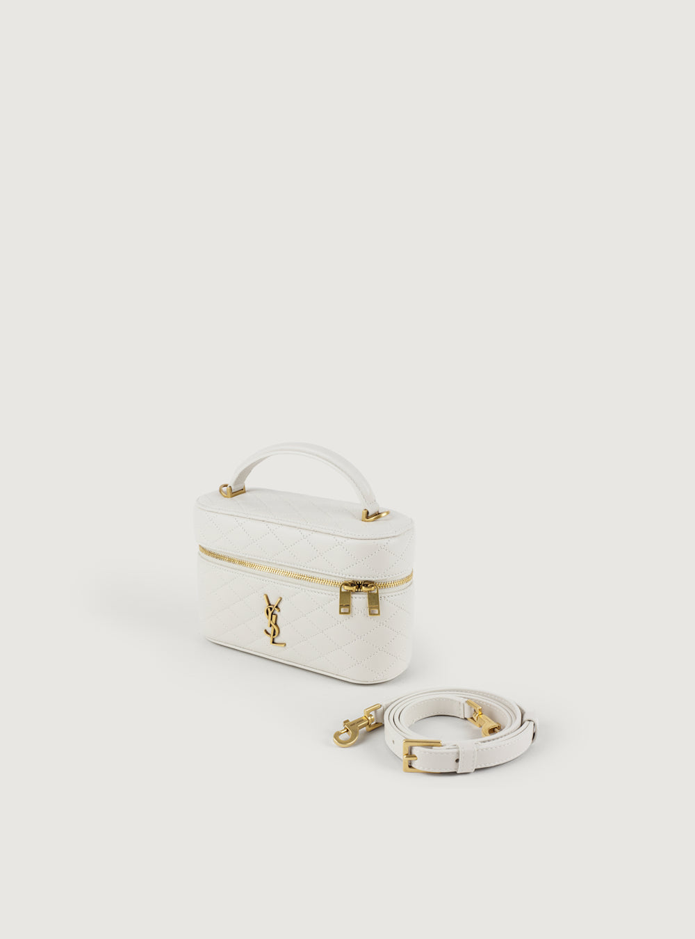 Gaby Vanity Medium